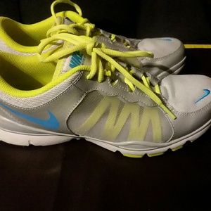 Ladies running shoes